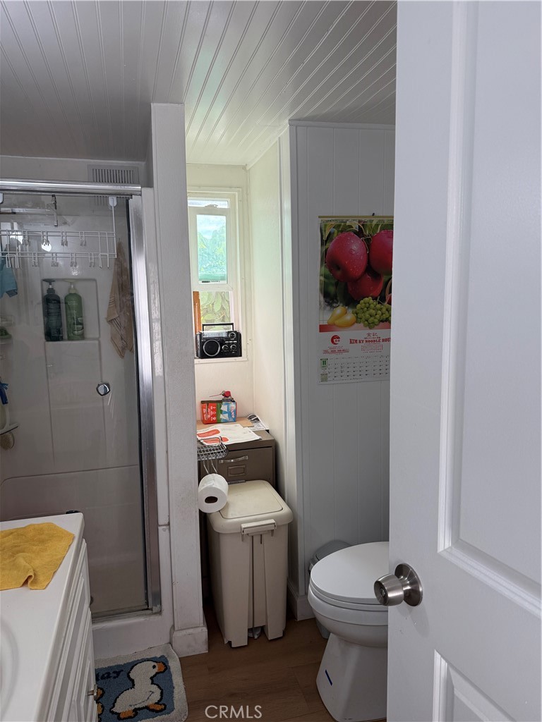 Manufactured In Park for sale at 4117 W Mcfadden, Santa Ana CA featuring 2 beds and 2 baths