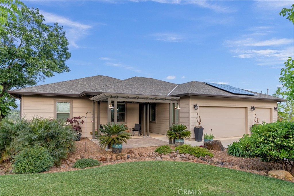 Residential for sale at 5210 Country Club Drive, Paradise CA featuring 3 beds and 2 baths