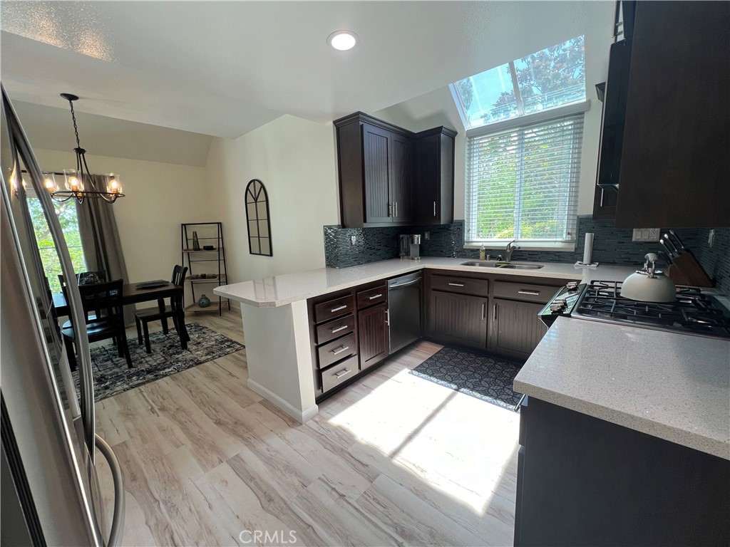 Residential Lease for rent at 17 La Paloma, Dana Point CA featuring 2 beds and 2 baths