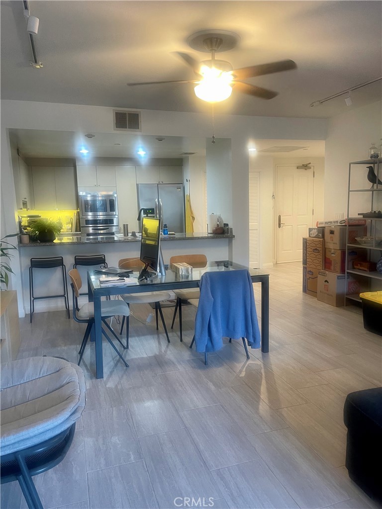 Residential Lease for rent at 850 E Ocean Boulevard 202, Long Beach CA featuring 2 beds and 2 baths