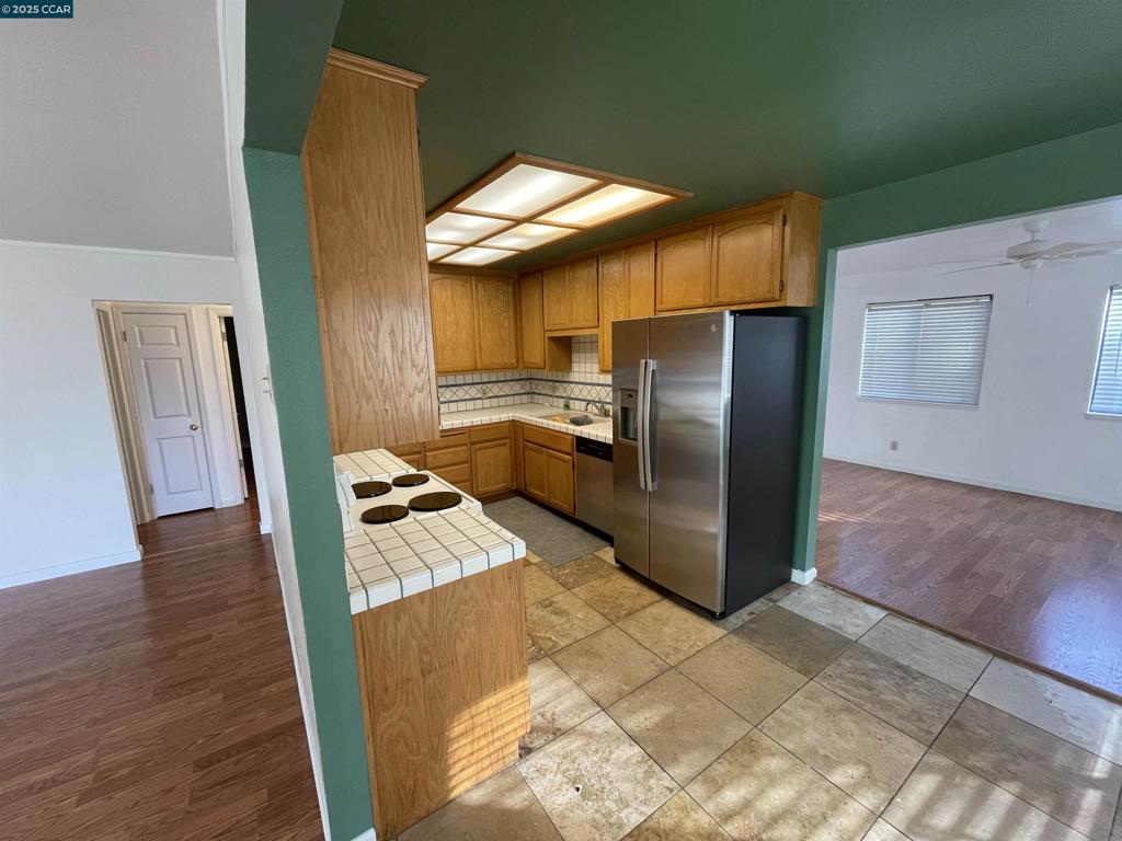 Residential for sale at 300 300 Concord St, Vallejo CA featuring 3 beds and 2 baths