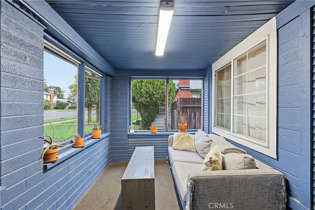 Residential for sale at 112 W 23rd, Merced CA featuring 3 beds and 2 baths