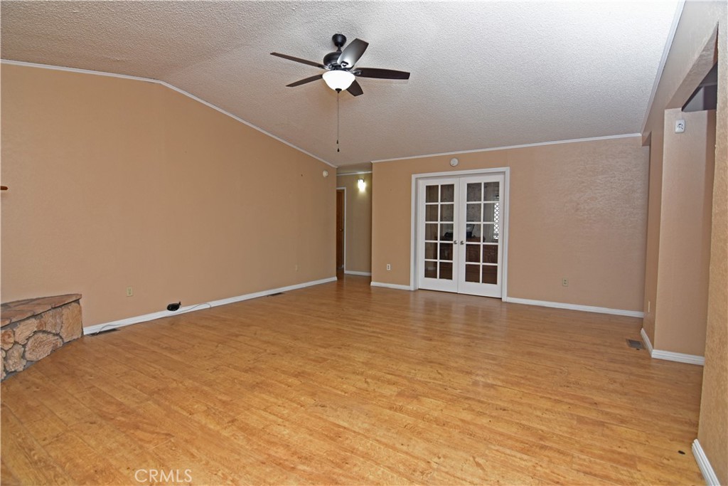 Manufactured In Park for sale at 9161 Santa Fe Ave E 27, Hesperia CA featuring 3 beds and 2 baths