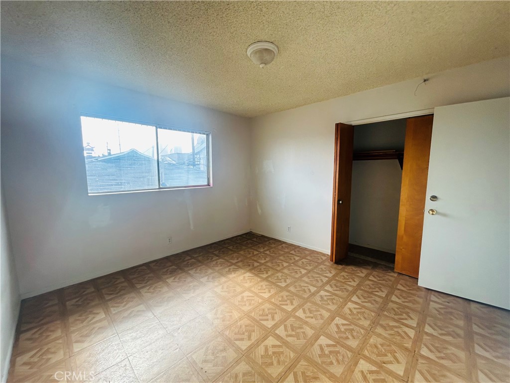 Mixed Use for sale at 980 Yale, Los Angeles, CA
