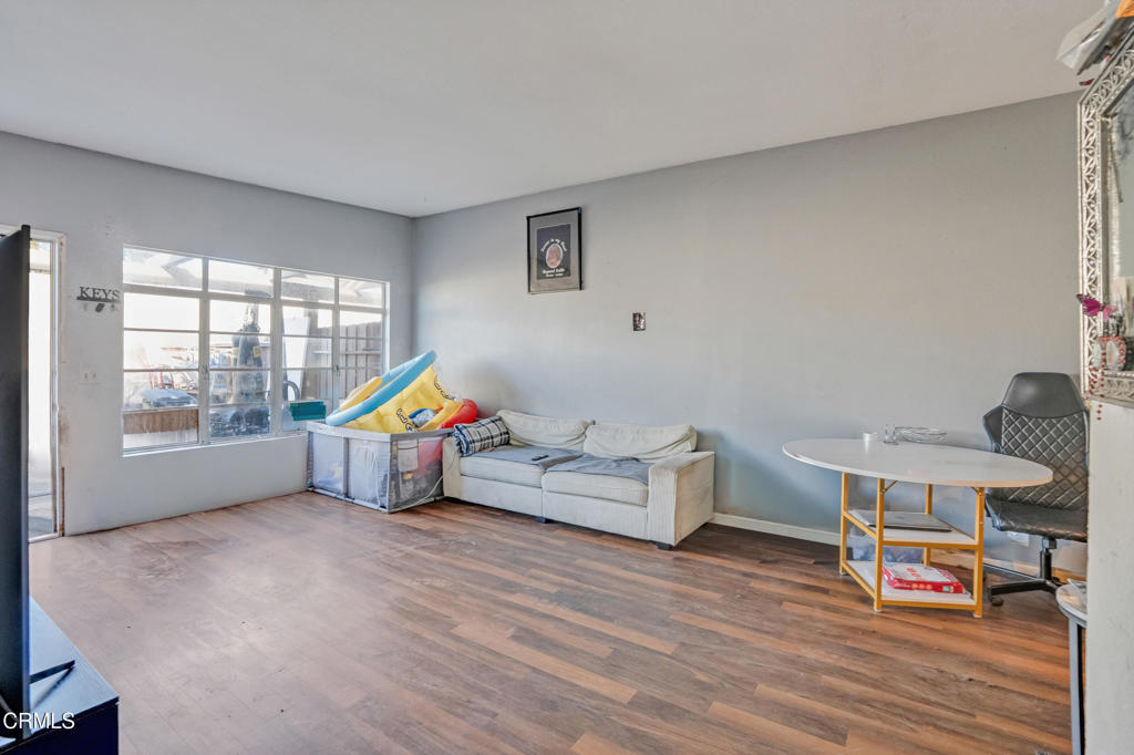 Residential for sale at 2941 W Hemlock Street 22, Oxnard CA featuring 2 beds and 2 baths