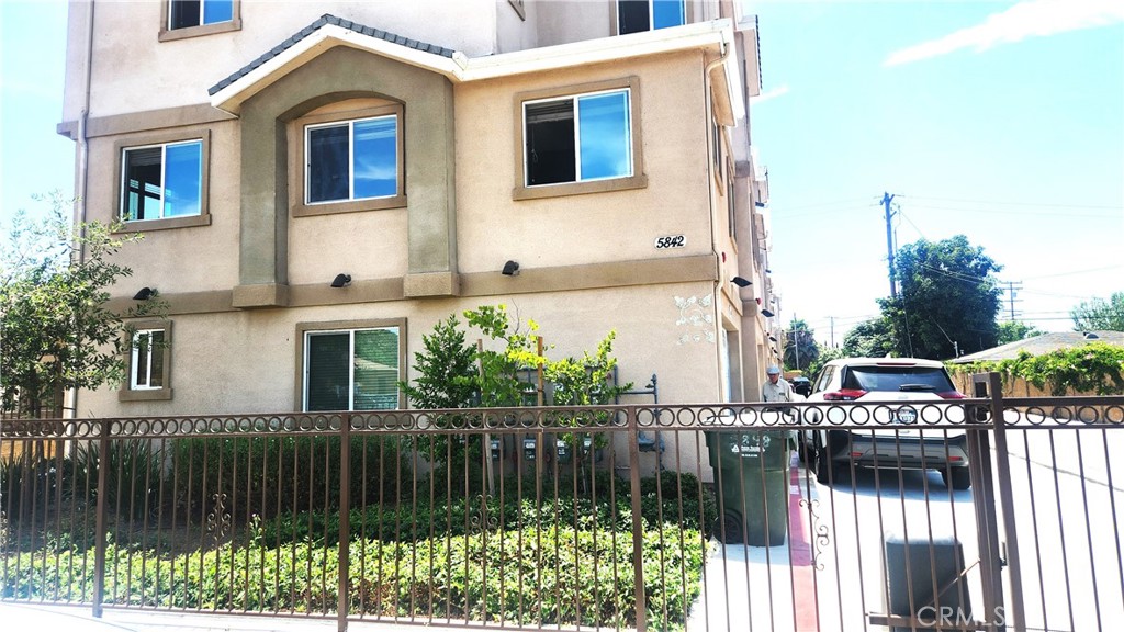 Residential Income for sale at 5842 Quinn, Bell Gardens CA