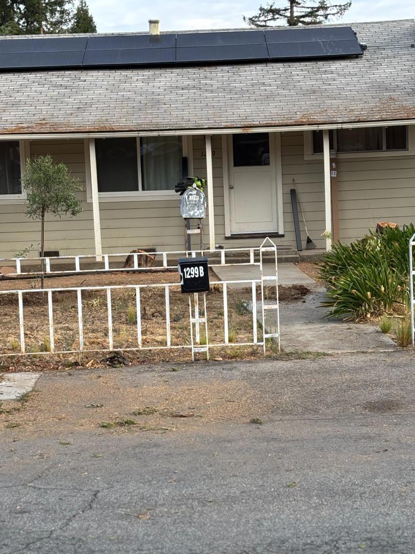 Residential Lease for rent at 1299 Munro Avenue, Campbell CA featuring 3 beds and 1 bath