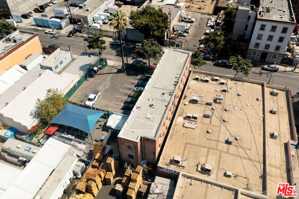 Residential Income for sale at 553 Stanford Avenue, Los Angeles CA featuring 4 beds and 17 baths