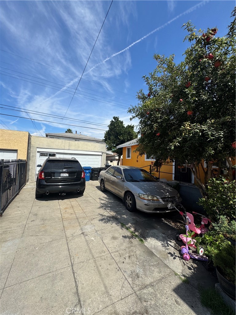 Residential Income for sale at 1363 E 49th, Los Angeles CA