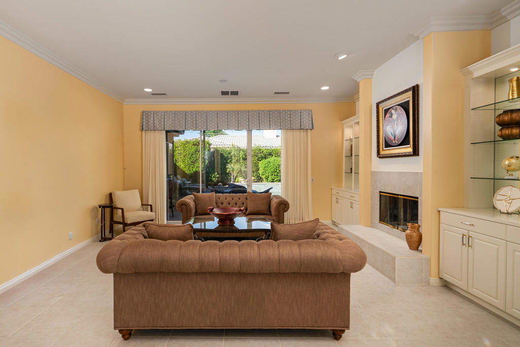 Residential for sale at 6 Dickens Court, Rancho Mirage CA featuring 4 beds and 4 baths
