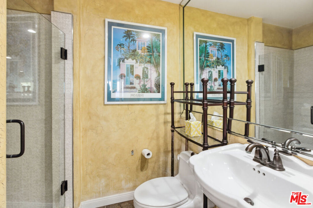 Residential Lease for rent at 20456 Pacific Coast Highway, Malibu CA featuring 2 beds and 3 baths