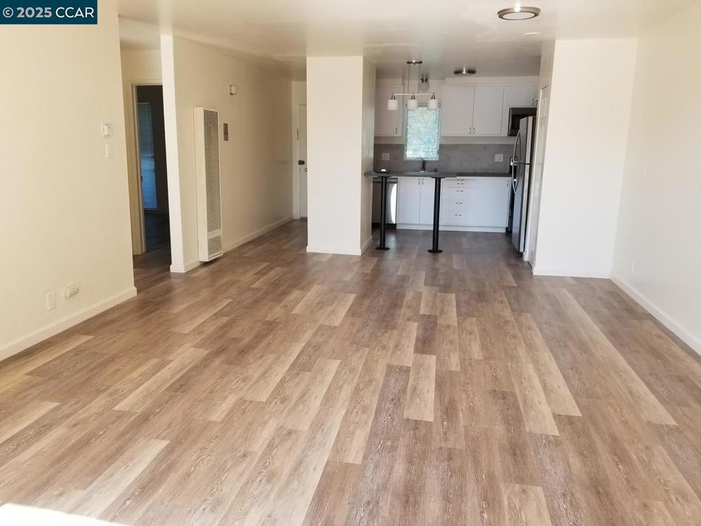 Residential Lease for rent at 420 Golden Gate, Richmond CA featuring 2 beds and 1 bath