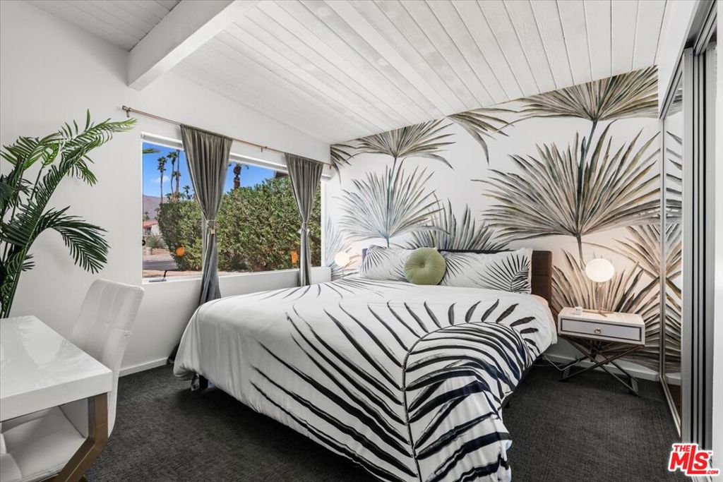 Residential Lease for rent at 610 S Compadre Road, Palm Springs CA featuring 3 beds and 2 baths