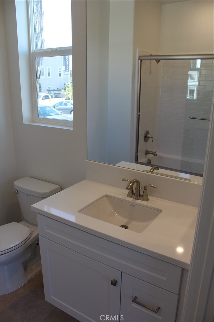 Residential Lease for rent at 18373 Iris Lane, Yorba Linda CA featuring 4 beds and 4 baths