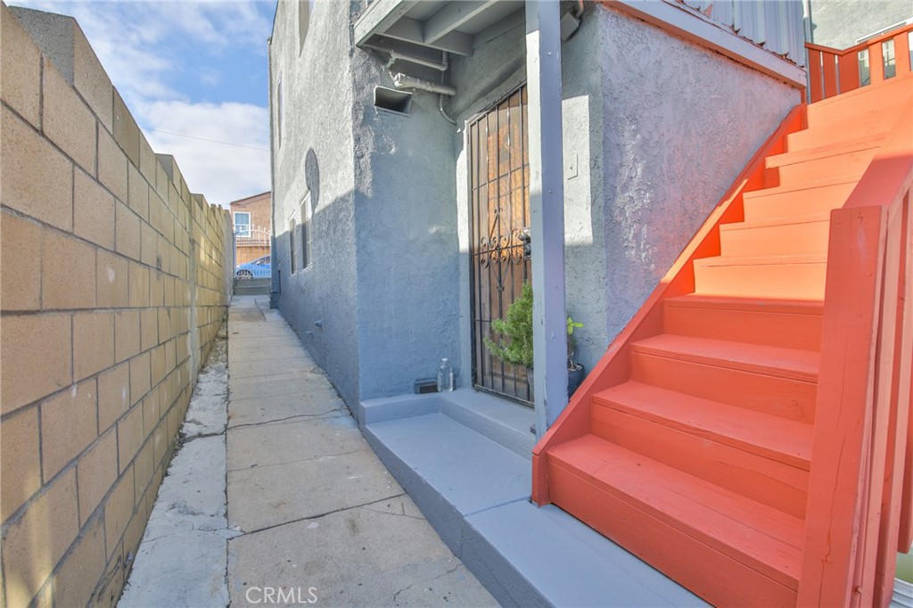 Residential for sale at 1504 Attridge, Los Angeles CA featuring 3 beds and 3 baths