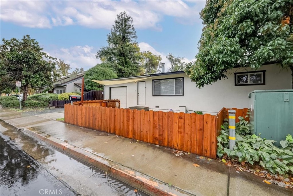 Residential for sale at 1291 East, Chico CA featuring 2 beds and 1 bath