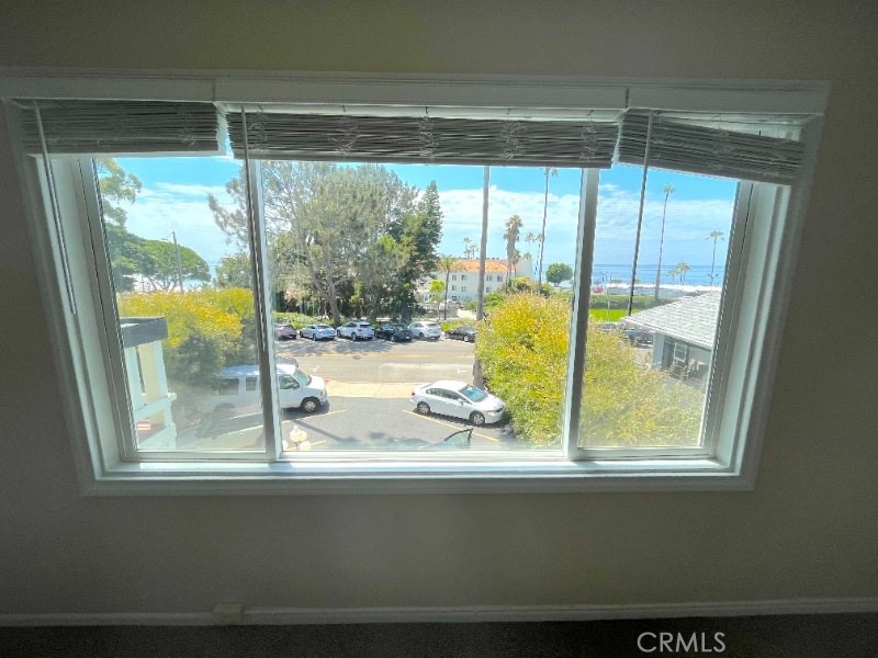 Residential Lease for rent at 270 Cliff Drive 9, Laguna Beach CA featuring 1 bed and 1 bath