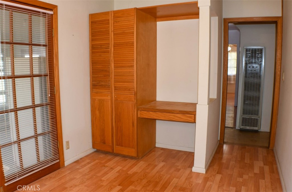 Active for sale at Santa Clarita, CA, Santa Clarita, CA CA and 1 bath