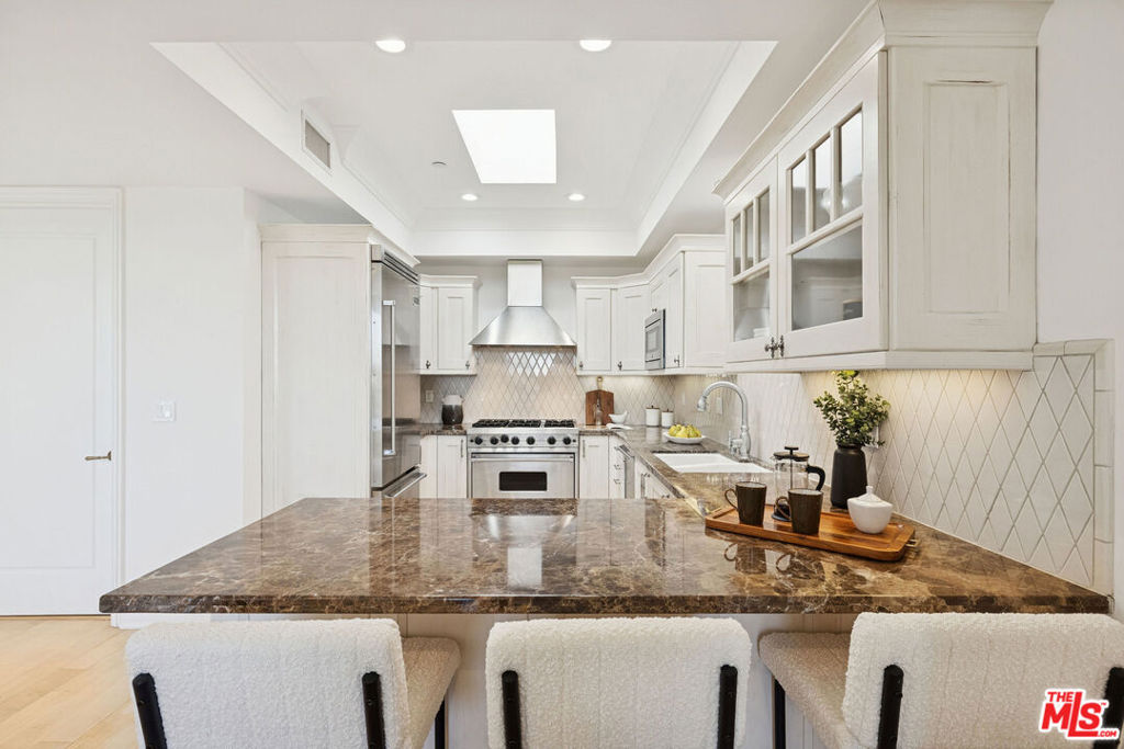 Active for sale at Beverly Hills, CA, Beverly Hills, CA CA and 3 baths