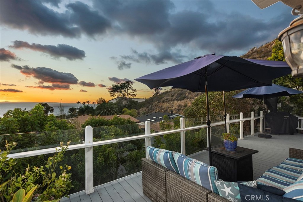Manufactured In Park for sale at 30802 Coast L3, Laguna Beach CA featuring 2 beds and 2 baths
