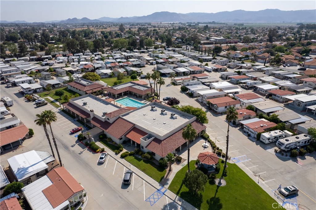 Residential for sale at 954 Evergreen Drive, San Jacinto CA featuring 1 bed and 1 bath