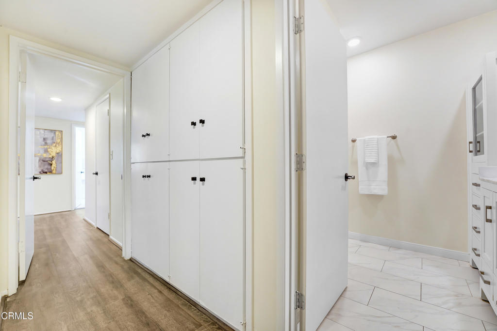 Residential for sale at 6225 Coldwater Canyon Avenue 104, Los Angeles CA featuring 3 beds and 2 baths