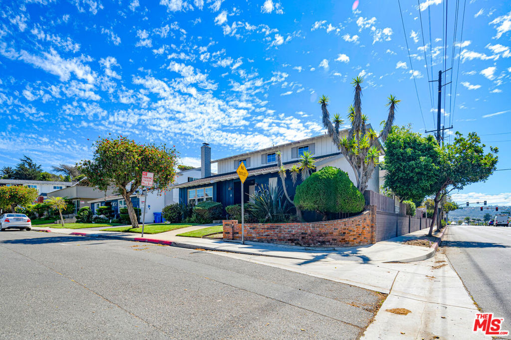 Residential Income for sale at 1100 Barbara Street, Redondo Beach CA featuring 9 beds and 8 baths