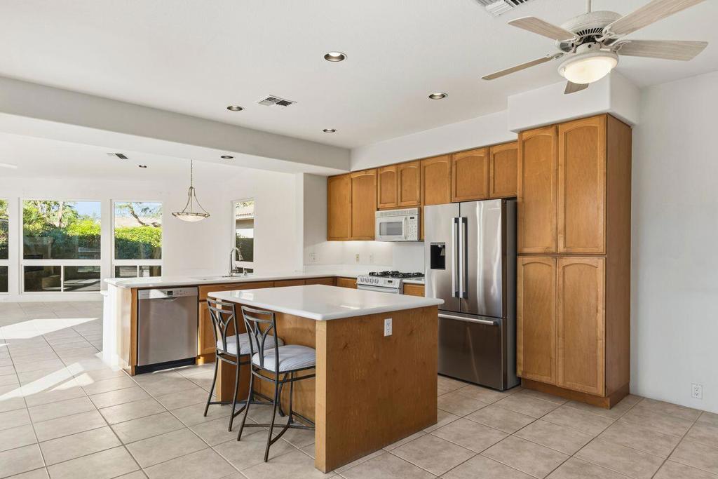 Residential for sale at 78855 Casa Del Rio, La Quinta CA featuring 3 beds and 3 baths