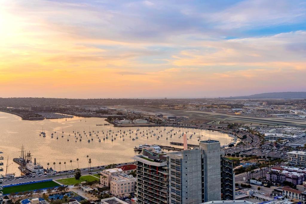 Residential Lease for rent at 1331 Columbia St 3607, San Diego CA featuring 1 bed and 1 bath