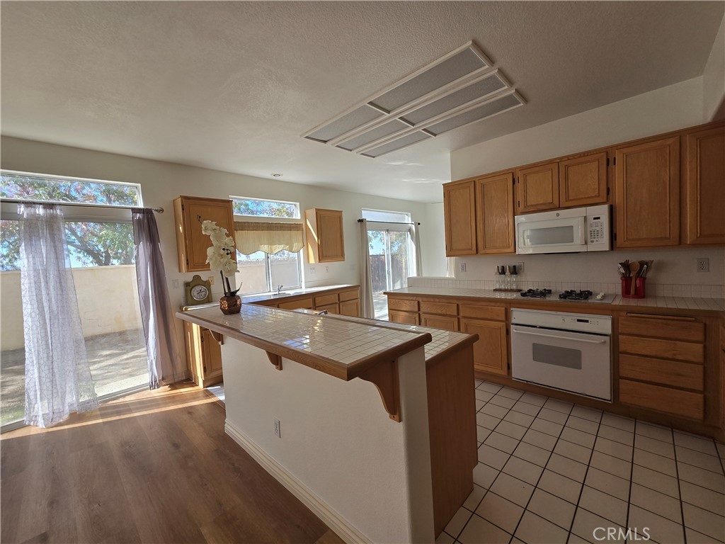 Residential for sale at 12334 Navajo, Victorville CA featuring 5 beds and 3 baths