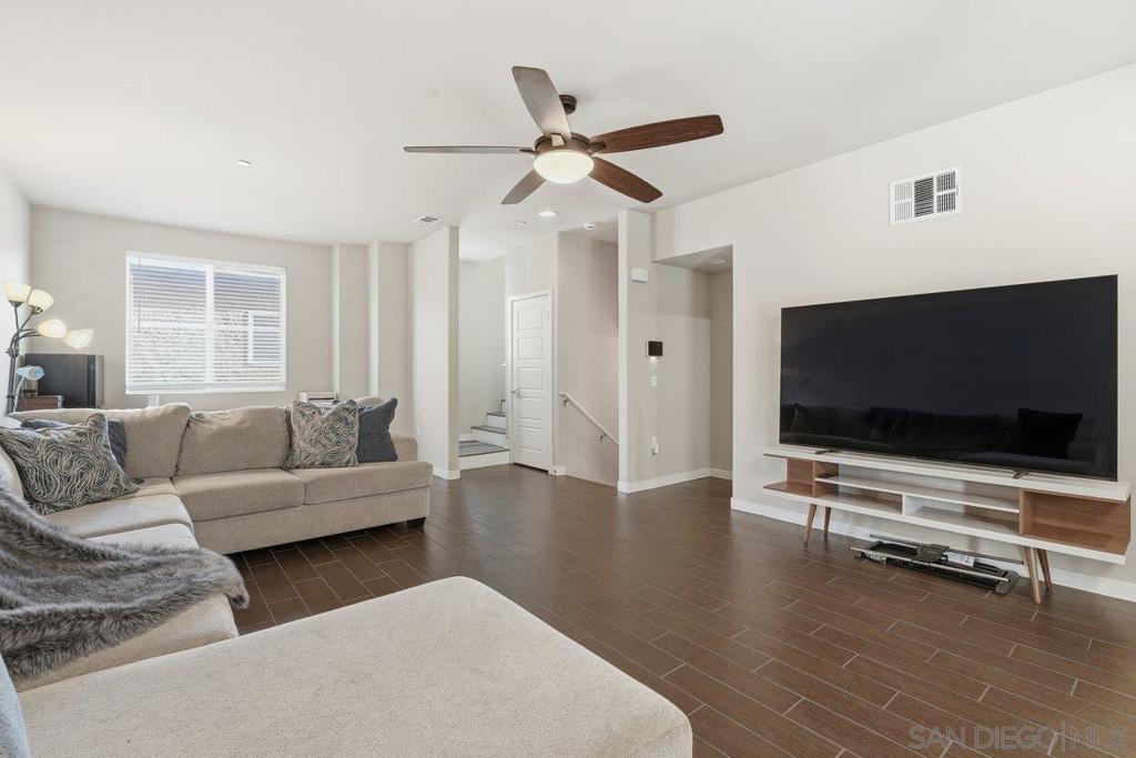 Residential for sale at 4543 Rainier Ave 19, San Diego CA featuring 3 beds and 3 baths