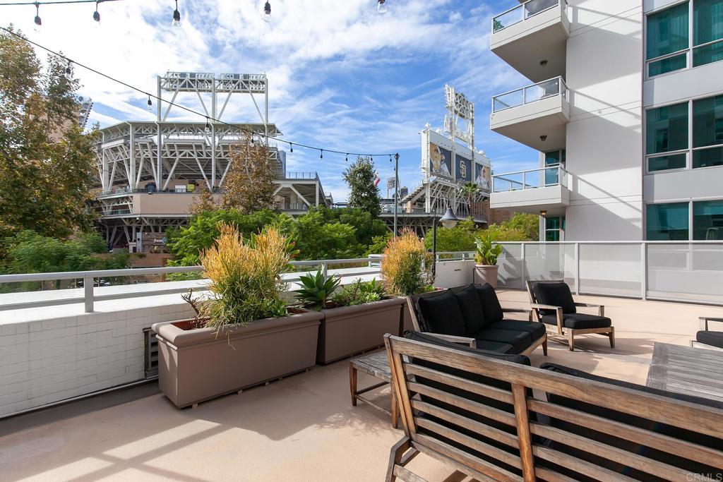 Residential for sale at 253 10th Ave 325, San Diego CA featuring 2 beds and 2 baths