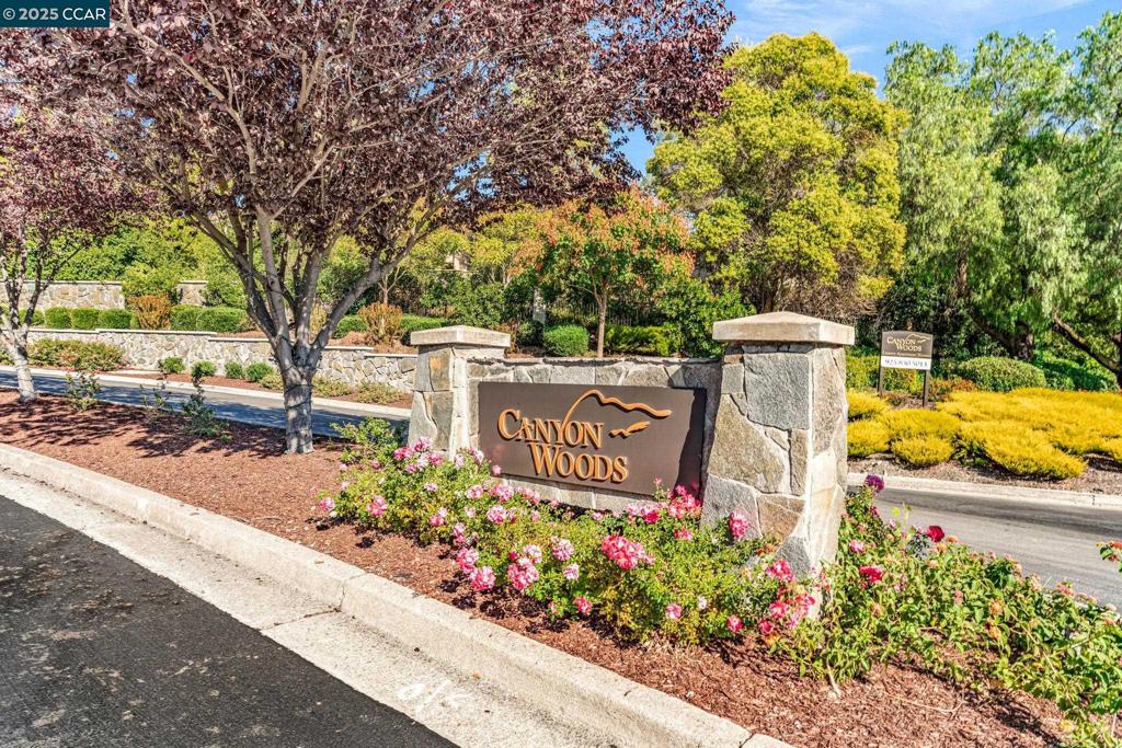 Residential for sale at 440 Canyon Woods Pl C, San Ramon CA featuring 2 beds and 2 baths