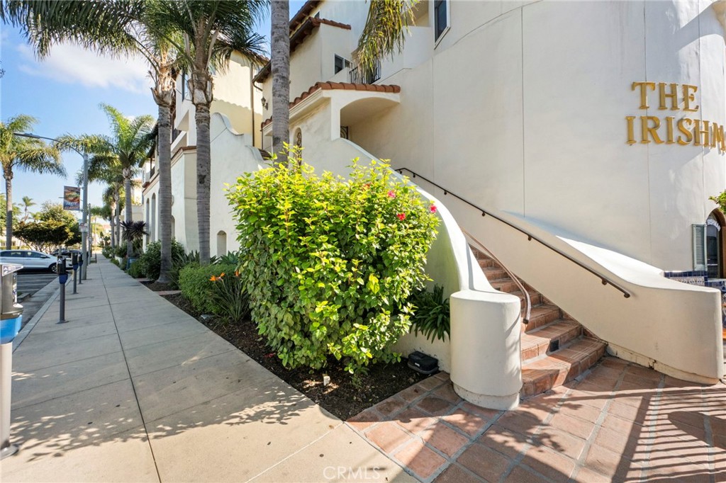 Residential for sale at 328 5th street, Huntington Beach CA featuring 2 beds and 3 baths
