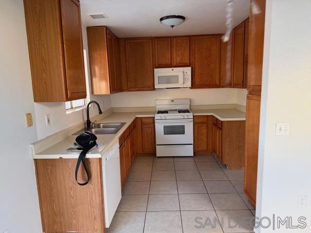 Residential for sale at 171 Southwind Dr, El Centro CA featuring 3 beds and 2 baths