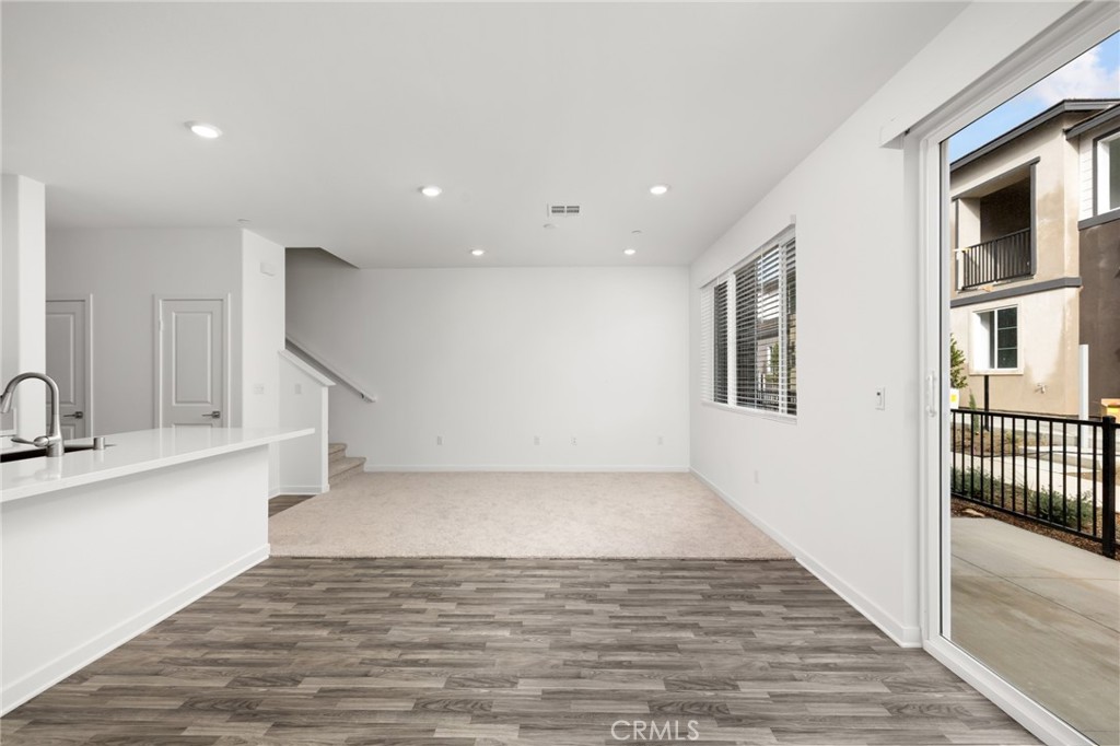 Residential Lease for rent at 2753 E Amberley Privado, Ontario CA featuring 3 beds and 3 baths