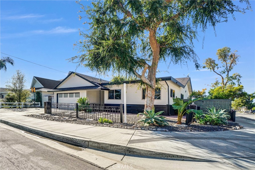 Residential for sale at 3157 Cork, Costa Mesa CA featuring 4 beds and 2 baths