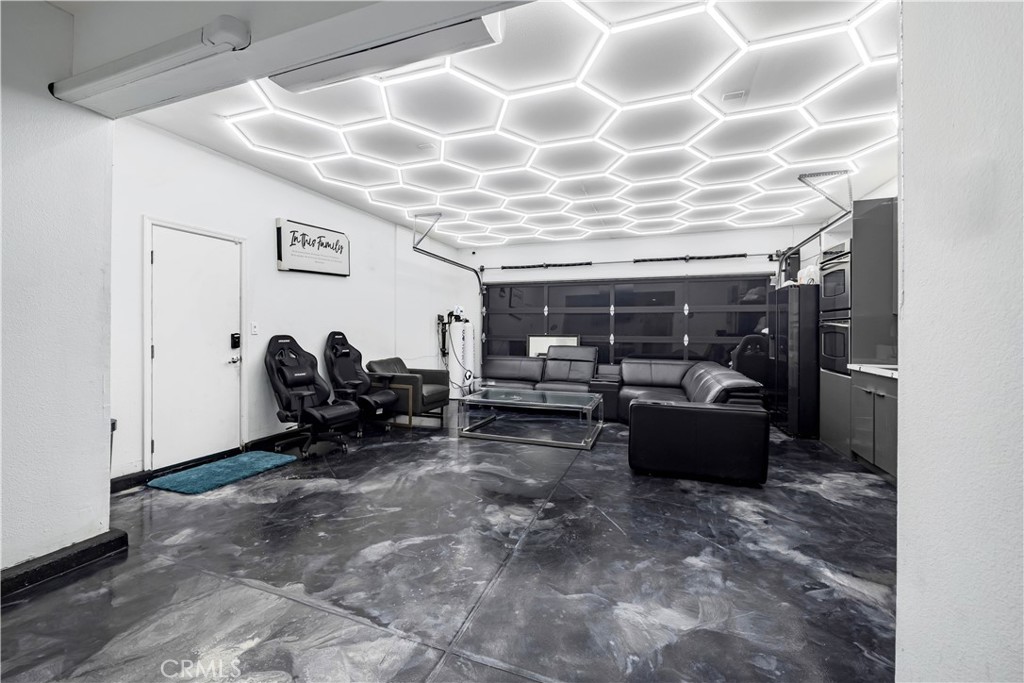 Residential for sale at 13859 Oak Leaf Way, Rancho Cucamonga CA featuring 6 beds and 3 baths