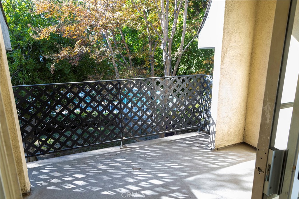 Residential for sale at 149 W 6th 30, San Bernardino CA featuring 1 bed and 1 bath