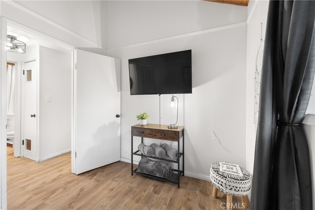 Residential for sale at 42540 Cedar Avenue, Big Bear Lake CA featuring 2 beds and 1 bath