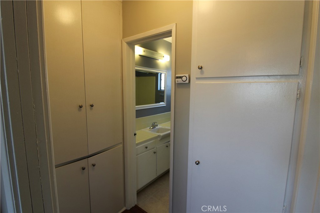 Residential Lease for rent at 5853 Greenleaf Avenue E, Whittier CA featuring 1 bed and 1 bath