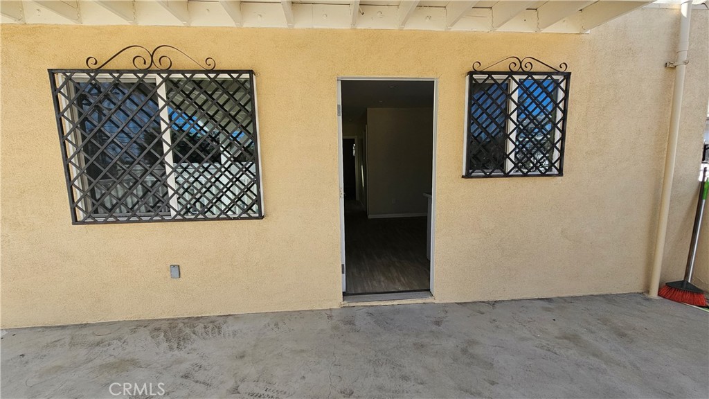 Residential Income for sale at 2921 W Florence, Los Angeles CA