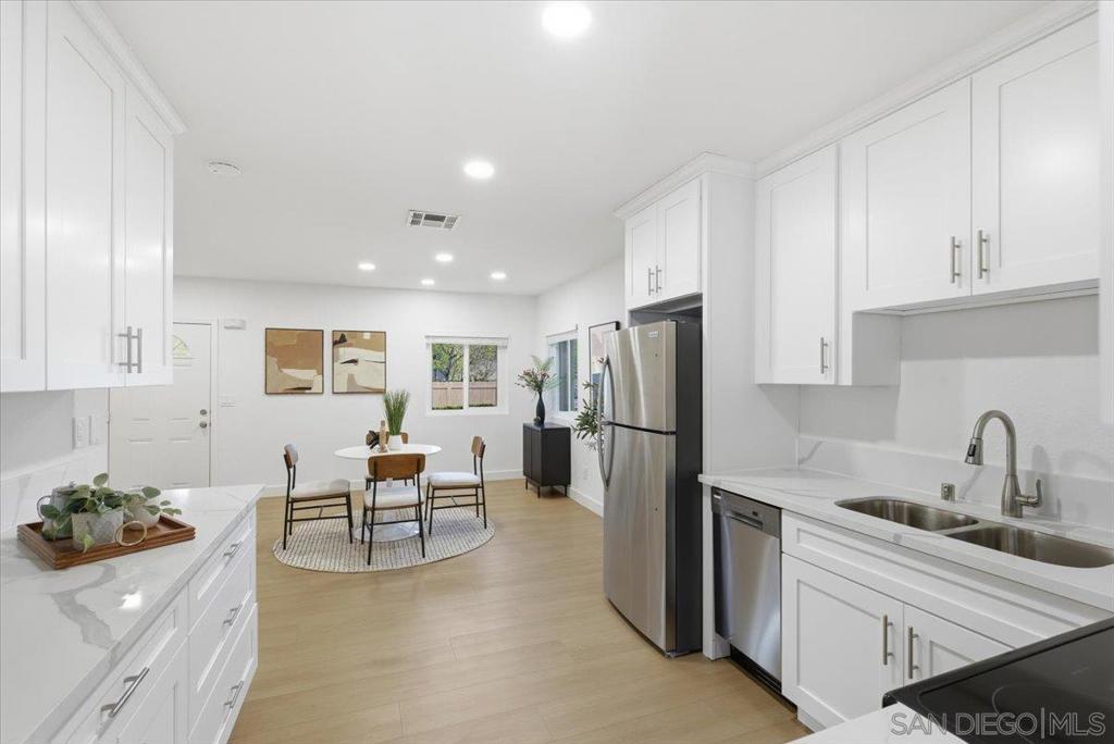 Residential for sale at 911 Jamacha Road, El Cajon CA featuring 2 beds and 1 bath