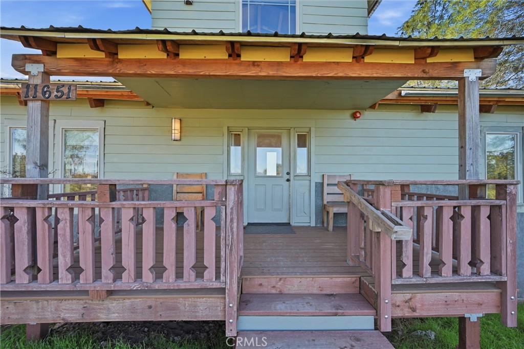 Residential for sale at 11651 Cerrito, Clearlake Oaks CA featuring 1 bed and 1 bath