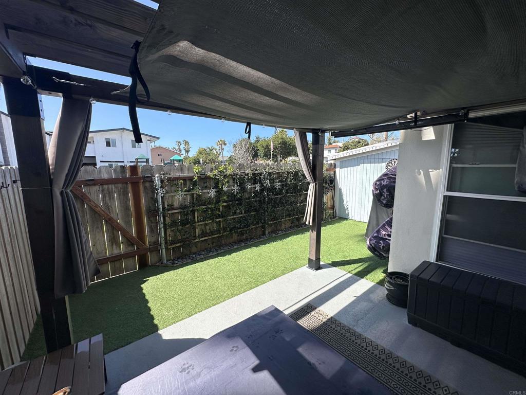 Residential Lease for rent at 1401 Reed Avenue 3, San Diego CA featuring 1 bed and 1 bath