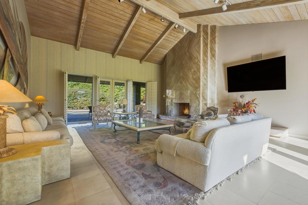 Residential for sale at 71170 W Thunderbird Terrace, Rancho Mirage CA featuring 4 beds and 6 baths