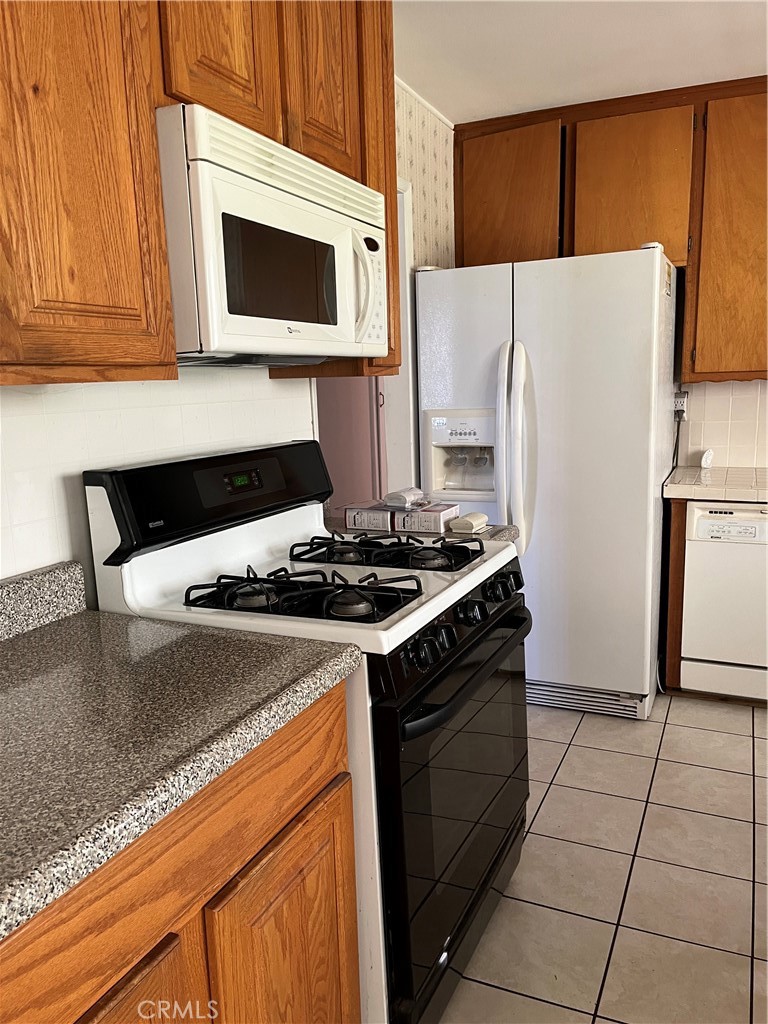 Residential for sale at 10902 Poindexter, Garden Grove CA featuring 3 beds and 1 bath