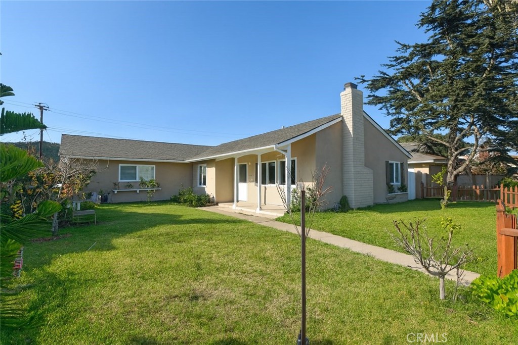 Residential for sale at 17451 Newland, Huntington Beach CA featuring 3 beds and 2 baths