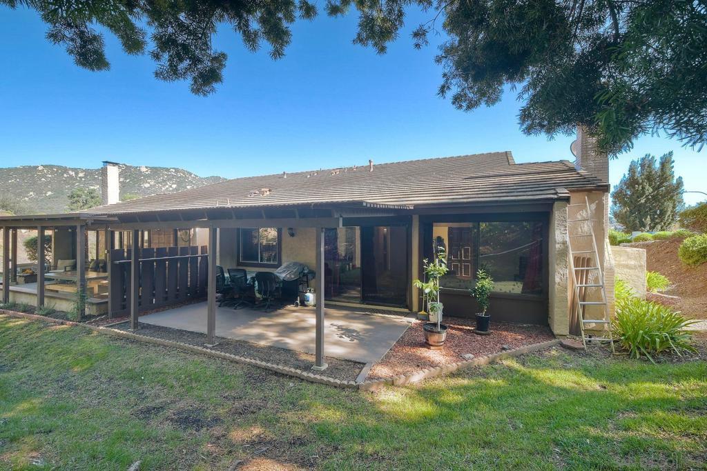 Residential for sale at 2049 Golden Circle Dr, Escondido CA featuring 3 beds and 2 baths