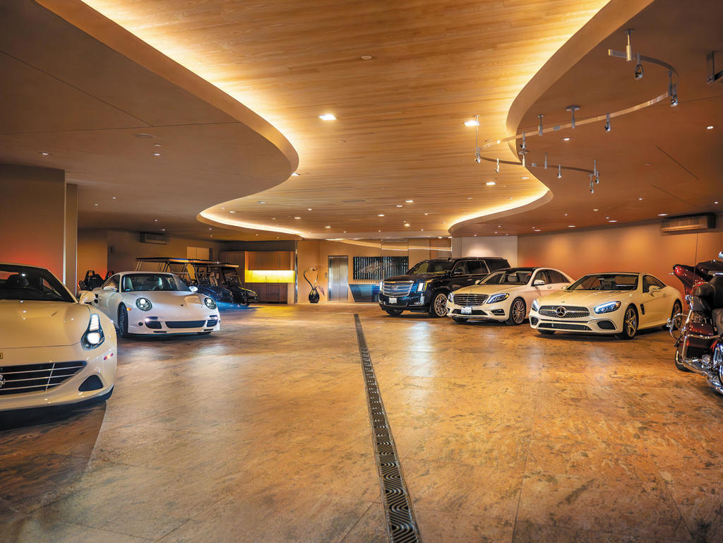 Residential for sale at 706 Summit Cove, Palm Desert CA featuring 7 beds and 12 baths